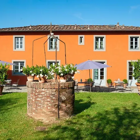 L'arancera Bed and Breakfast 3*