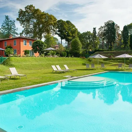 Bed and breakfast L'arancera 3*