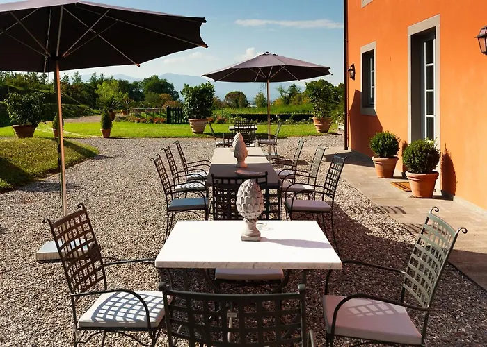 L'arancera Bed and Breakfast 3*