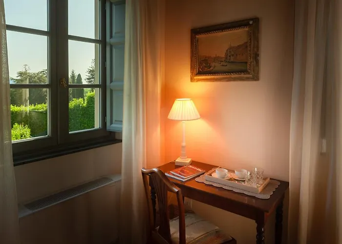 Bed and Breakfast L'arancera Λούκα